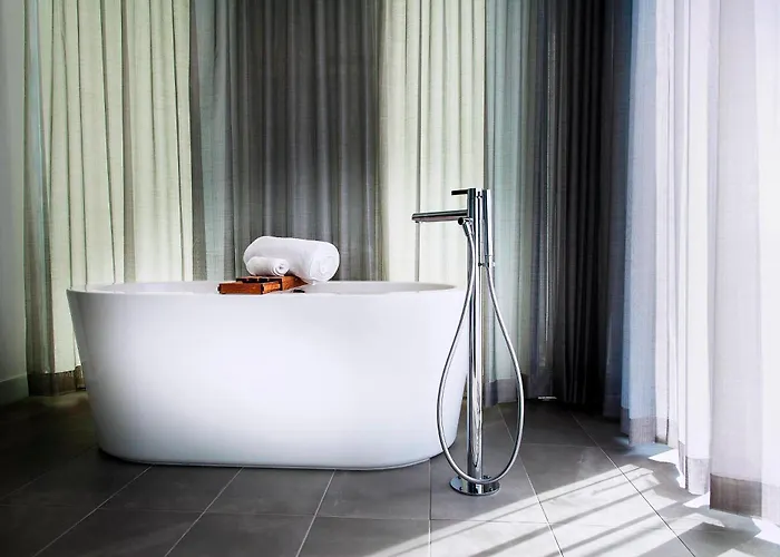 Hotel Le Meridien Columbus, The Joseph 5*