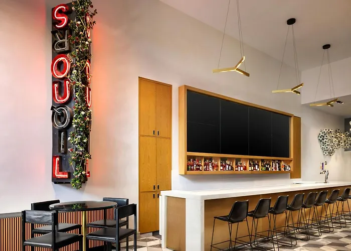 Hotel Le Meridien Columbus, The Joseph