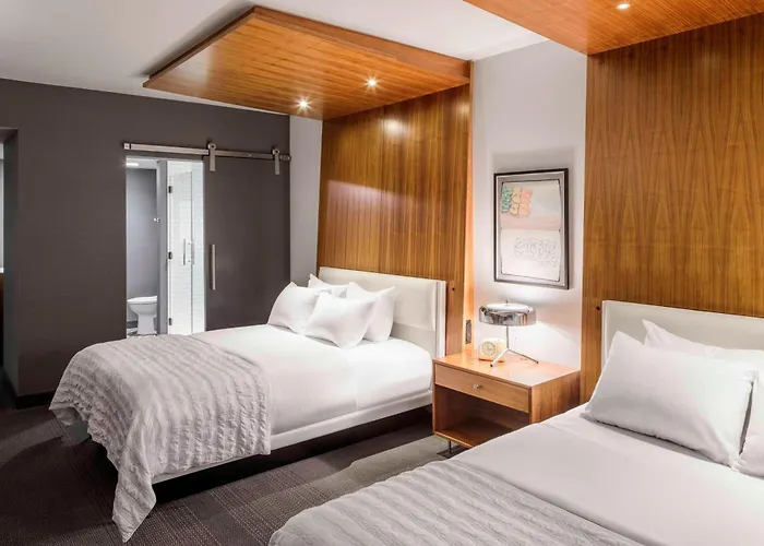 Hotel Le Meridien Columbus, The Joseph Columbus